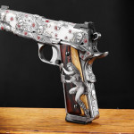 Nighthawk Custom Pandora’s Box, la pistola da collezione sulla pandemia