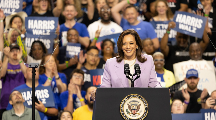 Kamala Harris prova a rassicurare i possessori di armi